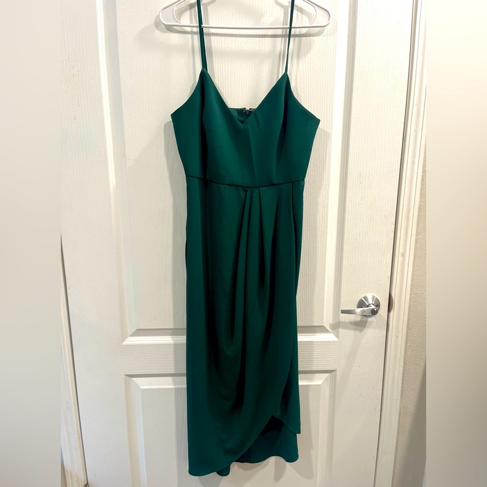 Lulus party dress size M NWT